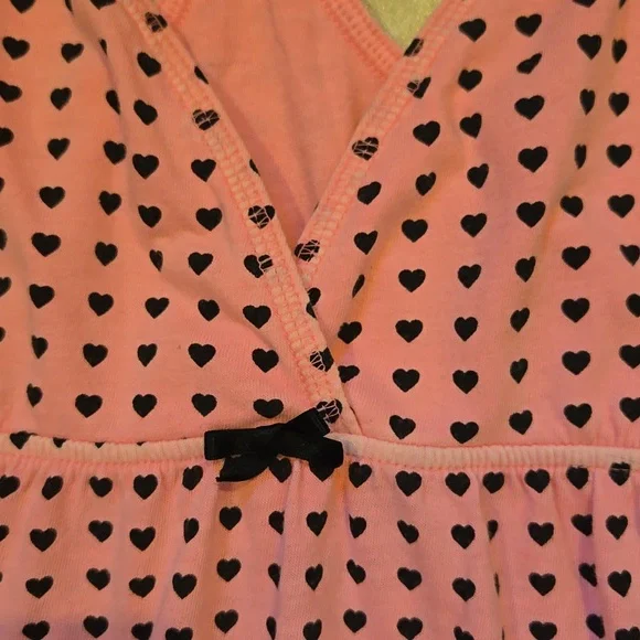 PINK Victoria's Secret "I Only Sleep In Pink" Pink/Black Heart Babydoll Nightie - Picture 2 of 6